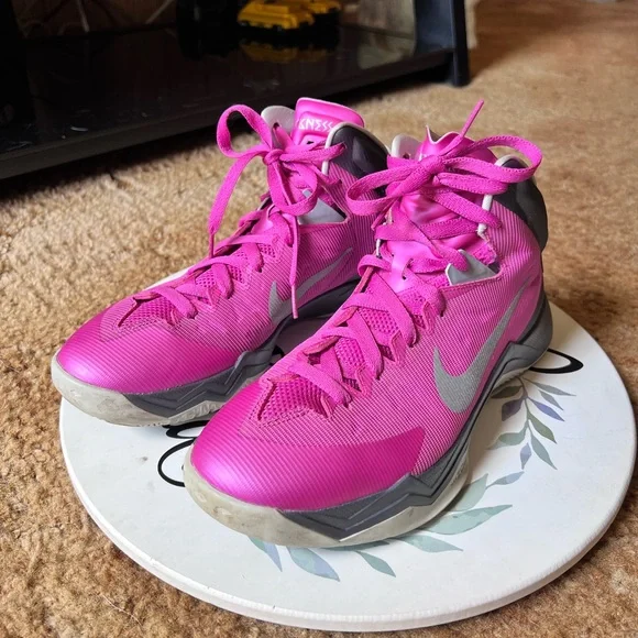 Women’s Nike Zoom HyperQuickness 'Think Pink' Brest cancer awareness size 10. - Picture 15 of 17